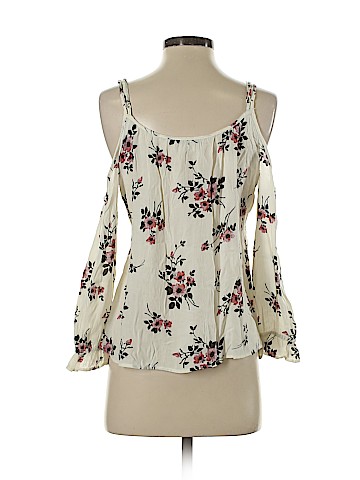 American Eagle Outfitters Long Sleeve Blouse (view 2)