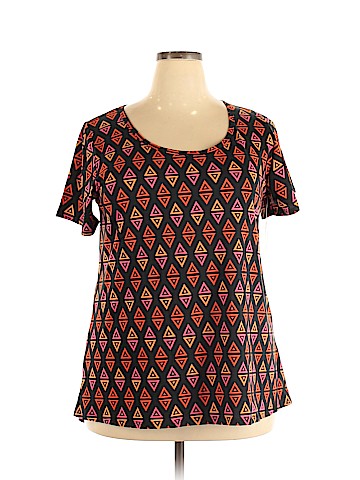 Lularoe Short Sleeve T-Shirt (view 1)