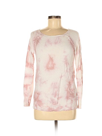 American Eagle Outfitters Pullover Sweater (view 1)