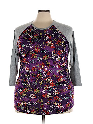 Lularoe 3/4 Sleeve T-Shirt (view 1)