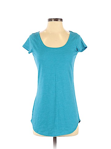 Delia's Short Sleeve T-Shirt (view 1)