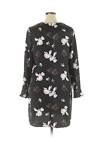 Banana Republic Casual Dress (view 2)