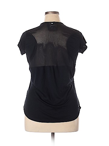 Nike Active T-Shirt (view 2)