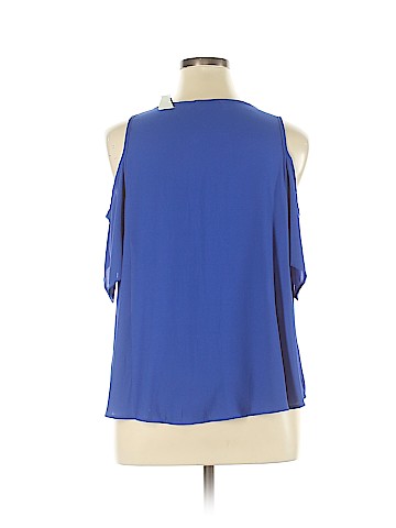 Lush Short Sleeve Blouse (view 2)