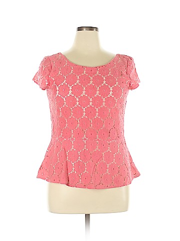 Xhilaration Short Sleeve Blouse (view 1)