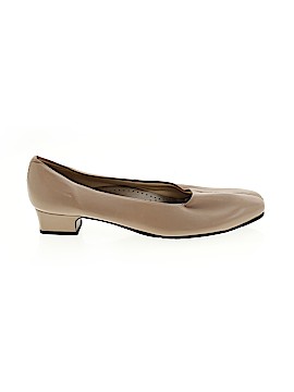 Ros Hommerson Size 9 1/2