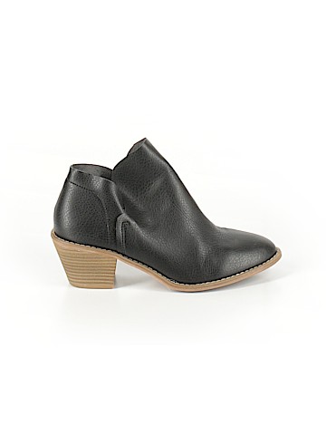 Universal Thread Ankle Boots (view 1)