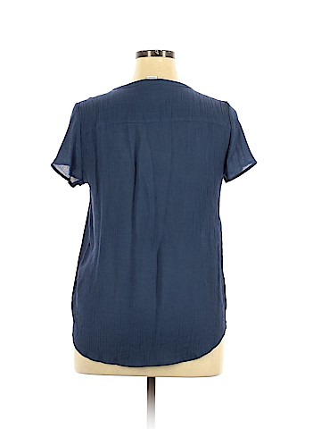 Liz Claiborne Short Sleeve Blouse (view 2)