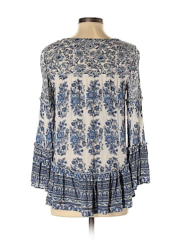 American Eagle Outfitters Long Sleeve Blouse (view 2)