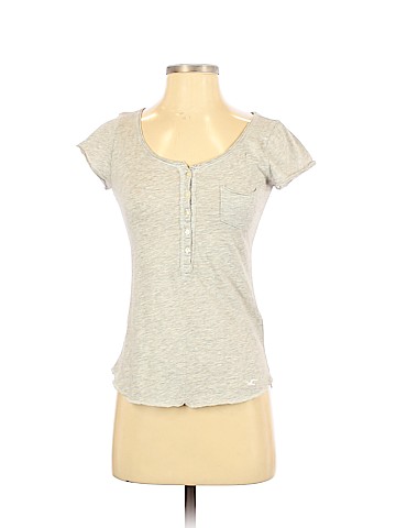 Hollister Short Sleeve Henley (view 1)