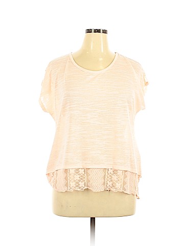 Cato Short Sleeve Top (view 1)