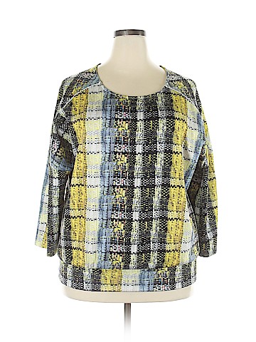 Project Runway 3/4 Sleeve Top (view 1)