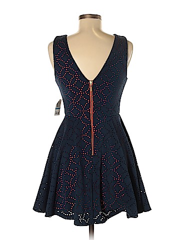 B. Darlin Casual Dress (view 2)