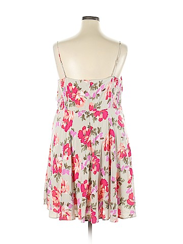 Old Navy Casual Dress (view 2)