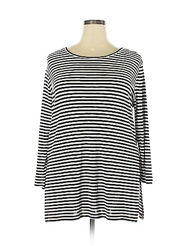 Old Navy 3/4 Sleeve T-Shirt (view 1)