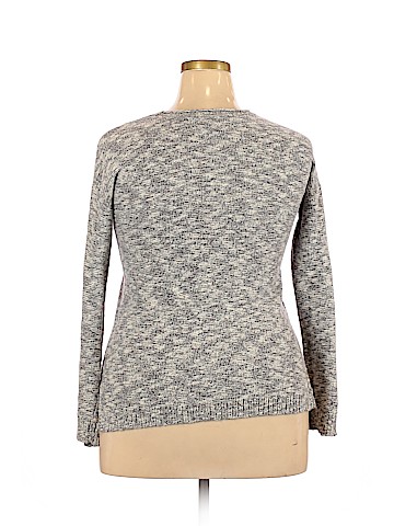 Old Navy Pullover Sweater (view 2)