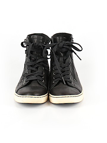 Ugg Australia Sneakers (view 2)