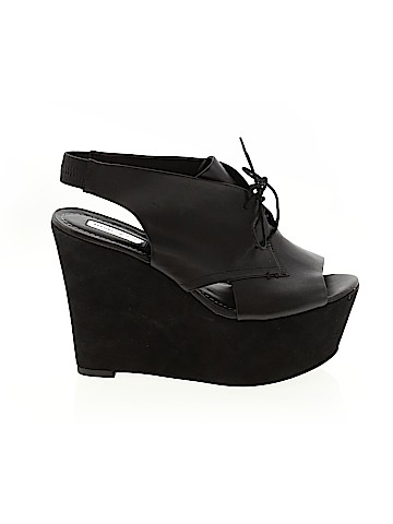 REPORT Signature Wedges (view 1)