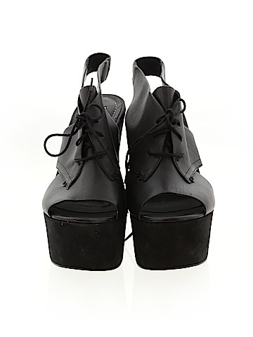 REPORT Signature Wedges (view 2)