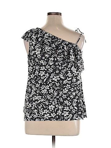 Old Navy Sleeveless Top (view 2)
