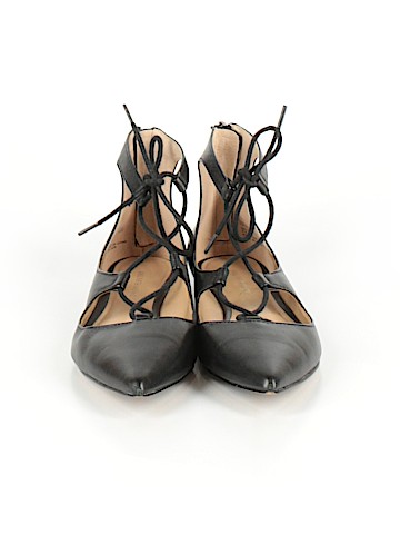 Saks Fifth Avenue Flats (view 2)