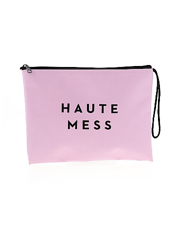 Milly Wristlet (view 1)