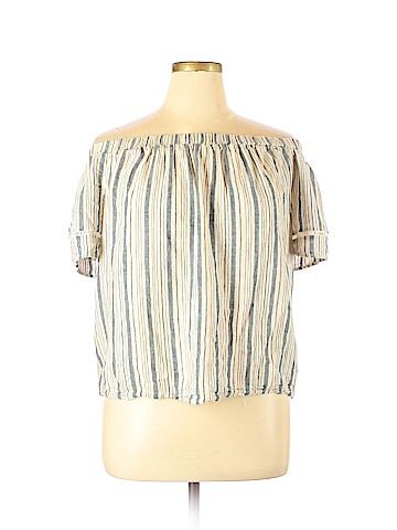 Ava & Viv Sleeveless Top (view 1)