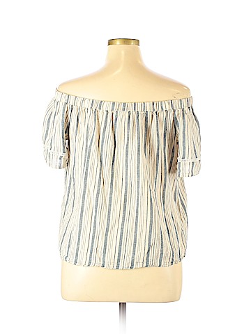 Ava & Viv Sleeveless Top (view 2)