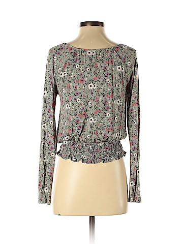 American Eagle Outfitters Long Sleeve Top (view 2)