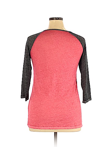 Well Worn 3/4 Sleeve T-Shirt (view 2)