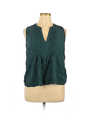 Old Navy Sleeveless Top (view 1)