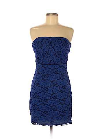 Diane von Furstenberg Casual Dress (view 1)