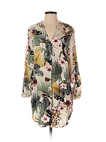 H&M Casual Dress (view 1)