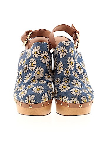 REPORT Heels (view 2)