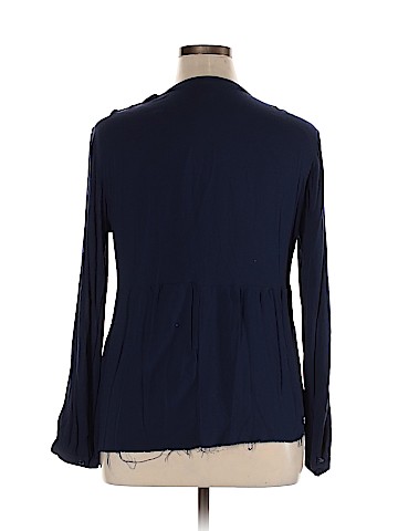 Old Navy Long Sleeve Top (view 2)