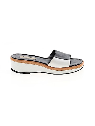 ISAAC Sandals (view 1)
