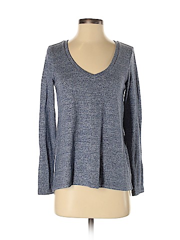 American Eagle Outfitters Pullover Sweater (view 1)