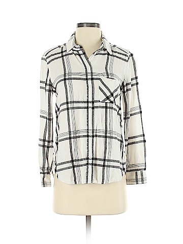 American Eagle Outfitters Long Sleeve Button-Down Shirt (view 1)