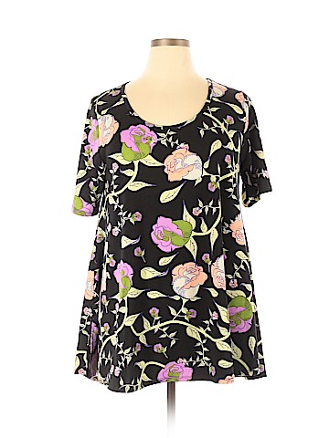 Lularoe Short Sleeve T-Shirt (view 1)