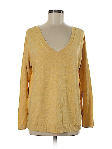 American Eagle Outfitters Pullover Sweater (view 1)