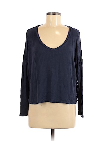 American Eagle Outfitters Long Sleeve Top (view 1)
