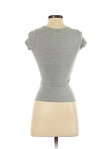 Hollister Short Sleeve T-Shirt (view 2)