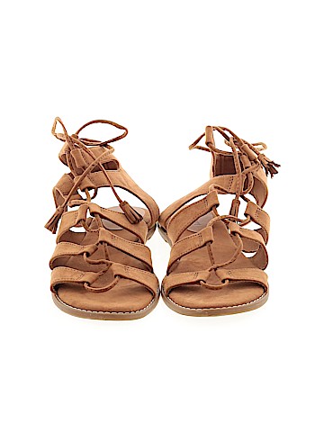 Old Navy Sandals (view 2)