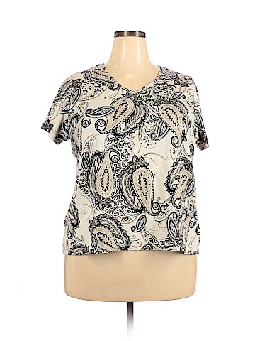 Croft & Barrow Plus Short Sleeve T-Shirt (view 1)