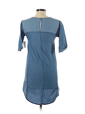 Old Navy Casual Dress (view 2)