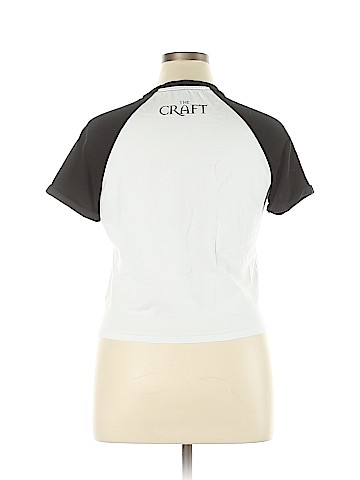 Hot Topic Short Sleeve T-Shirt (view 2)