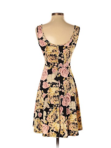 Teenage Runaway Casual Dress (view 2)