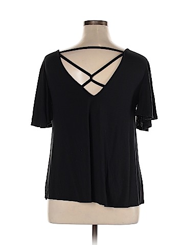 Maurices Short Sleeve Top (view 2)