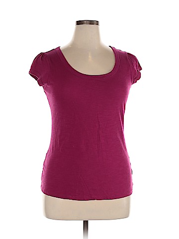 Maurices Short Sleeve T-Shirt (view 1)
