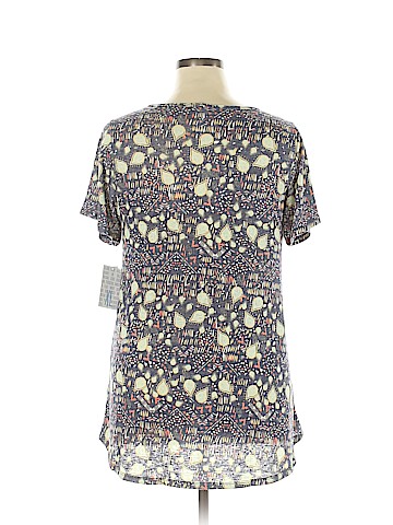 Lularoe Short Sleeve T-Shirt (view 2)
